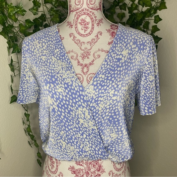 ASTR wrap top - Picture 2 of 3